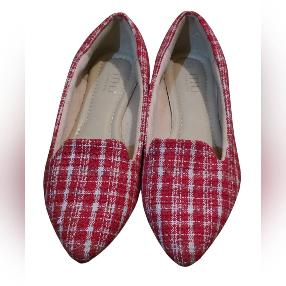 Musshoe Red & White Plaid Casual Pointed Toe Memory Foam Flats (Luna Vega) Sz 9